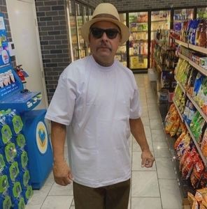 Meet your Posher, Johnny